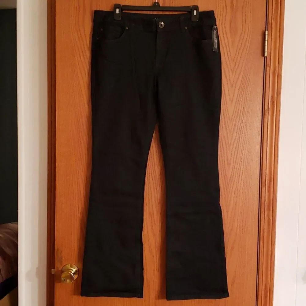 NWT Ana Dark Wash Boot Cut Jeans Sz 31 / 12